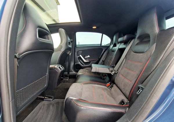 Mercedes-Benz Klasa A cena 123900 przebieg: 30000, rok produkcji 2019 z Goleniów małe 781